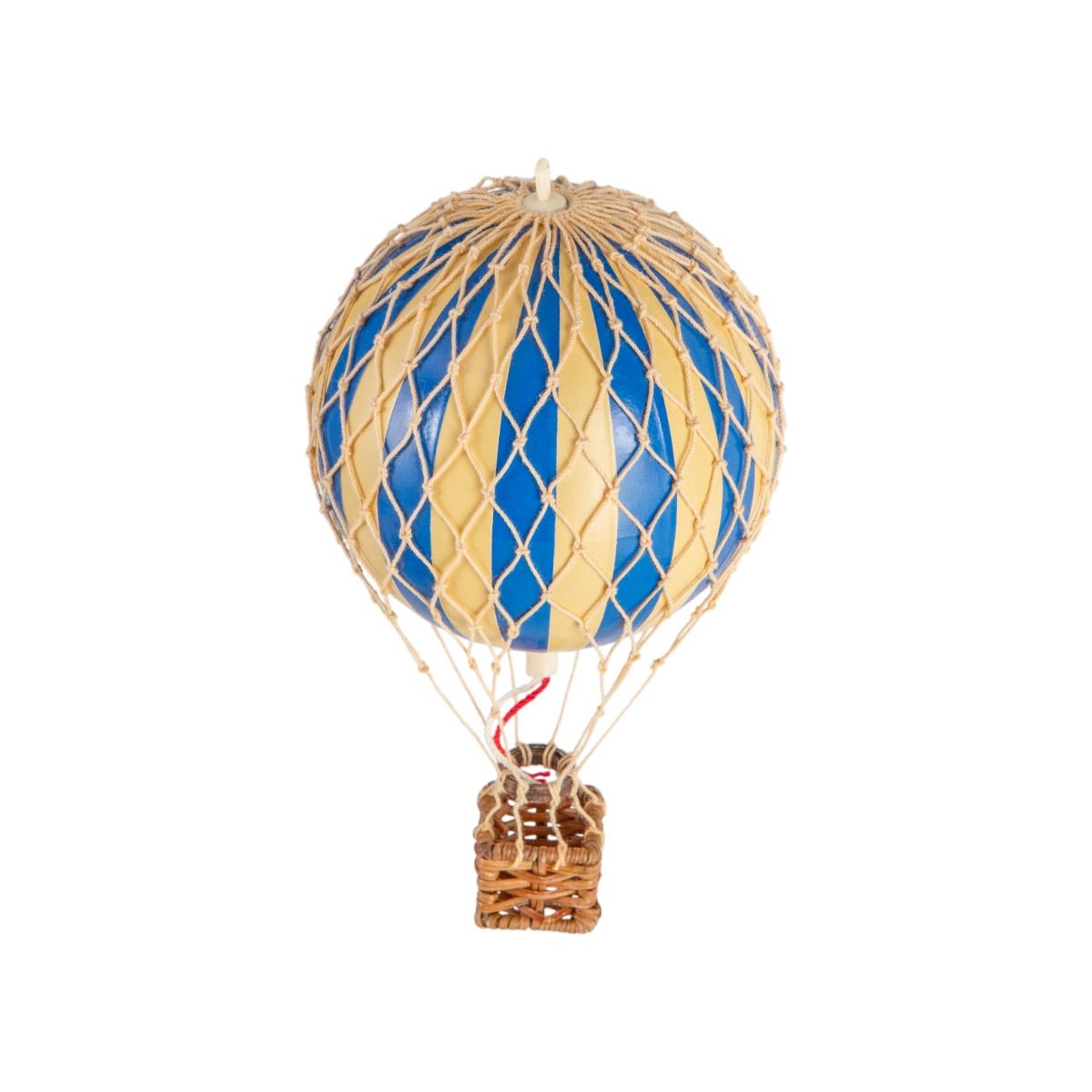 Floating the skies, Blue