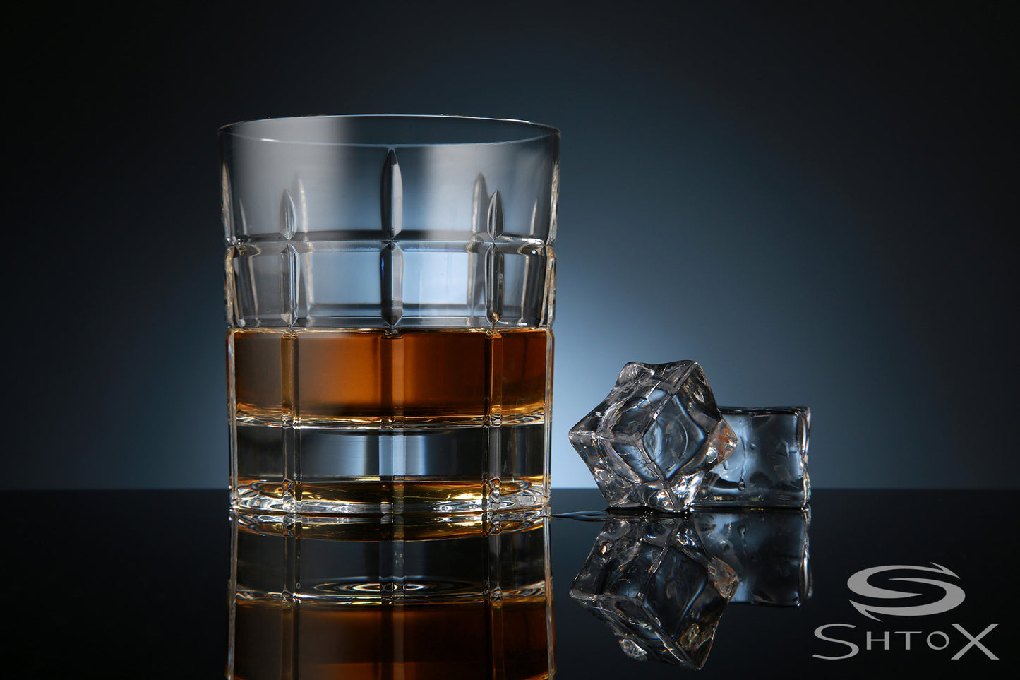 Snurrende whiskey glass i krystall 014