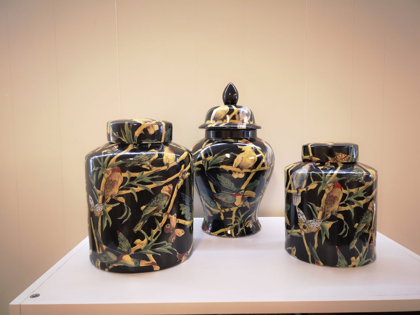 Tropical krukke sort 25 cm