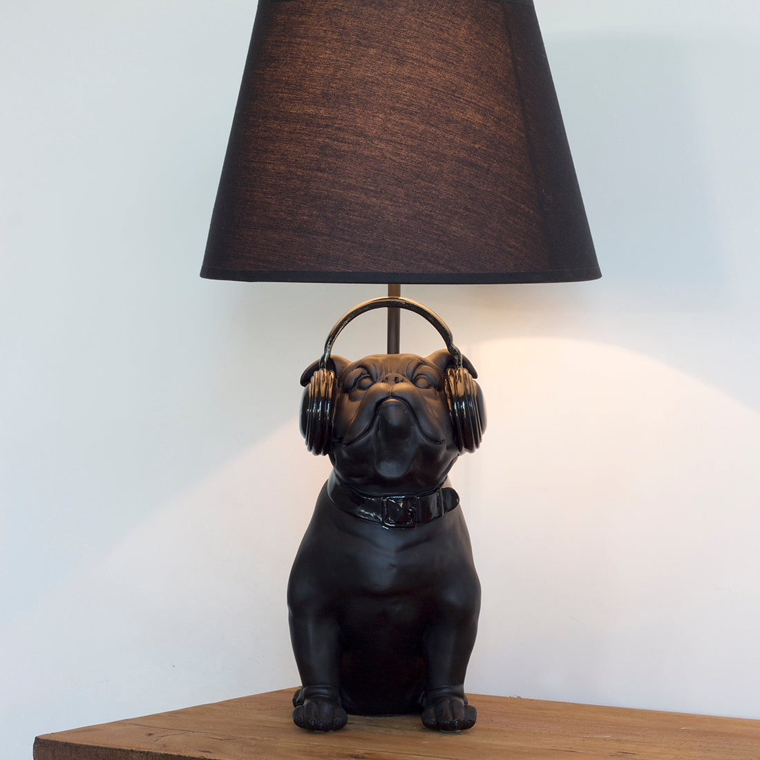 Happy Bulldog Bordlampe